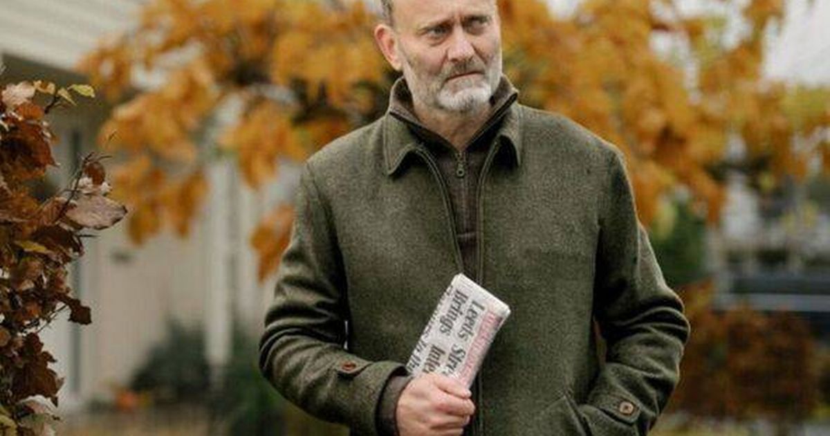 0 Hugh Dennis