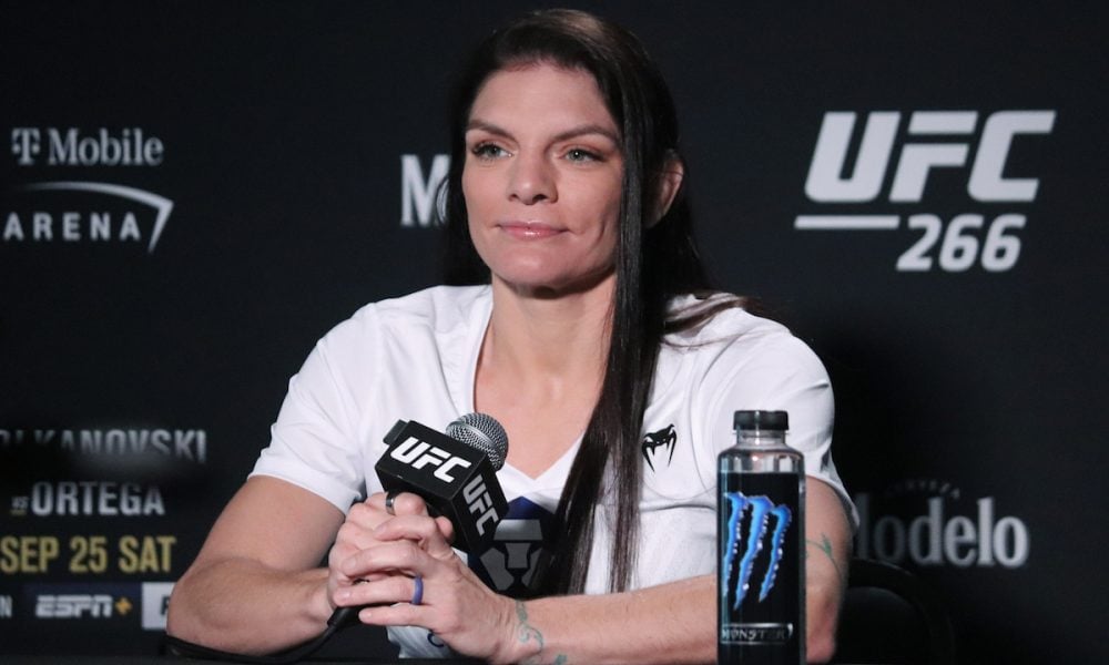 210922 ufc266 016