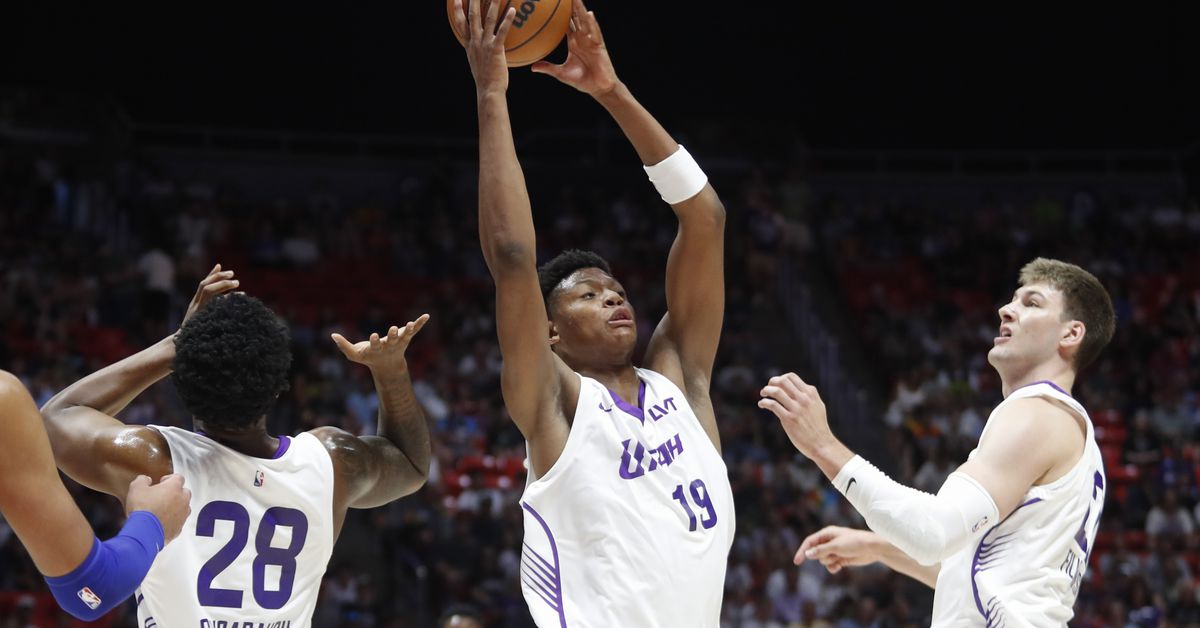 Utah Jazz vs San Antonio Spurs: preview, start time, how to watch, injury report Utah Jazz vs San Antonio Spurs: preview, start time, how to watch, injury report