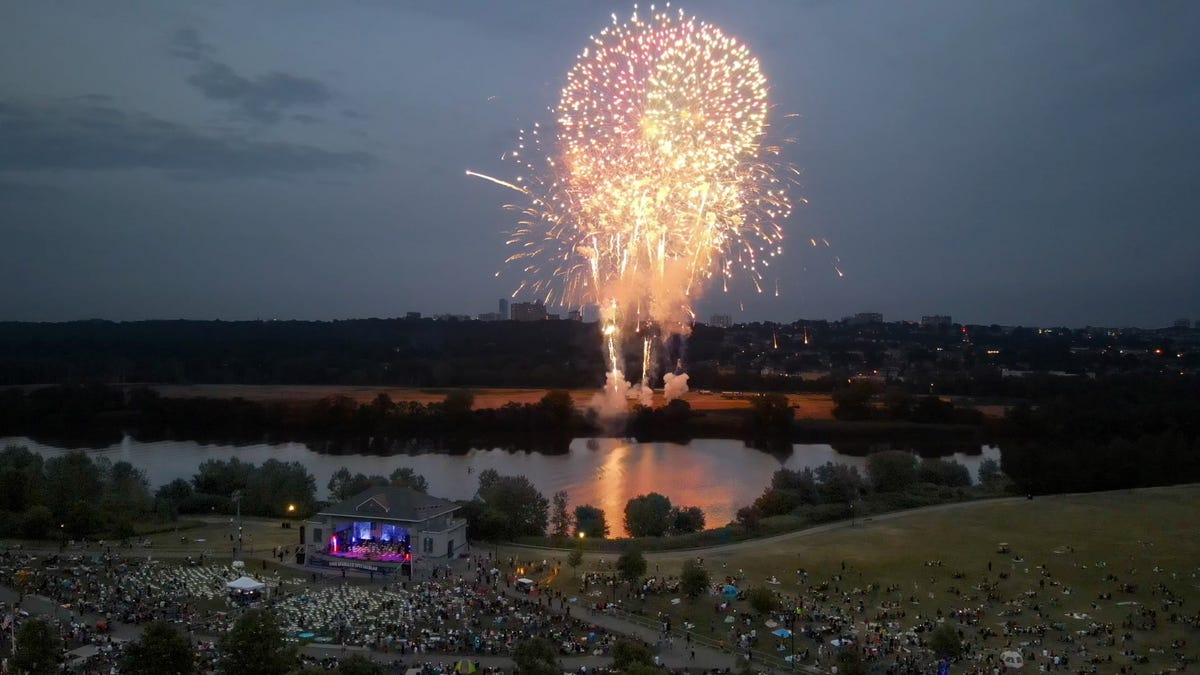 83885486007 overpeck park fireworks