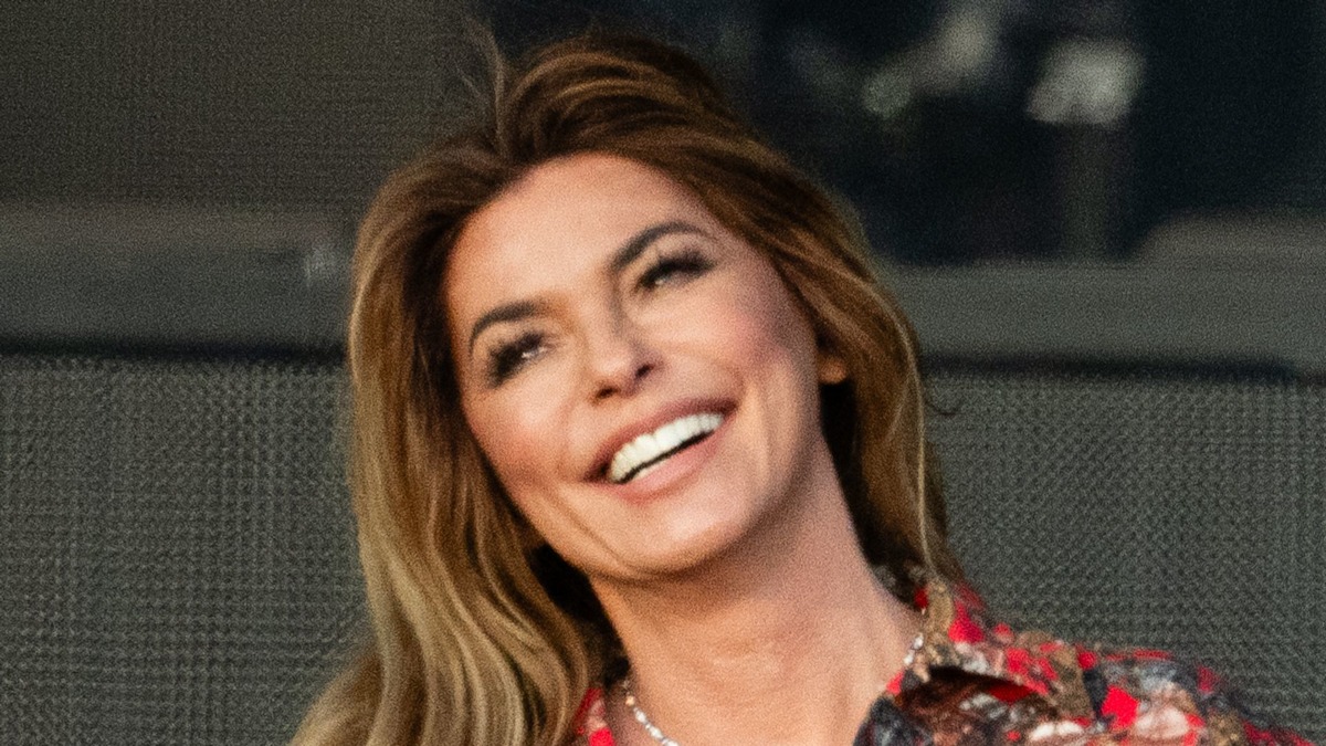94cdee0a1d21 shania twain glastonbury onstage