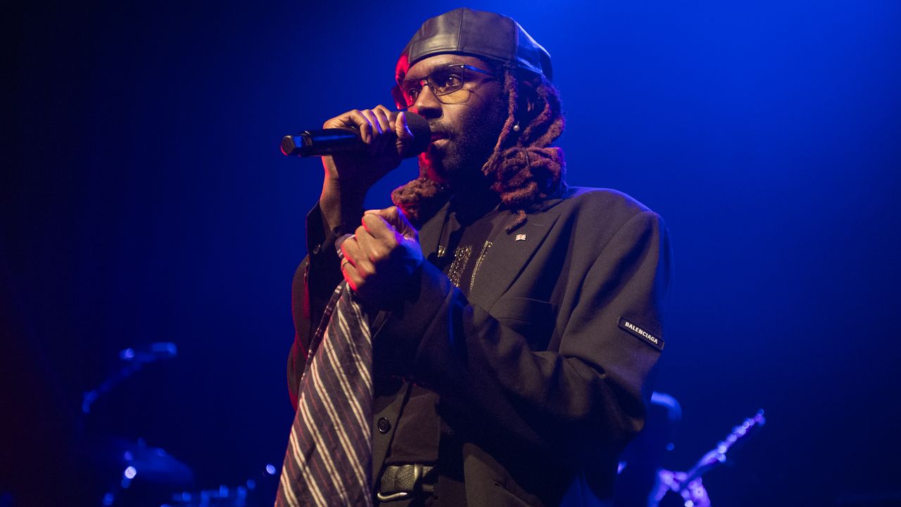 Blood Orange Devonte Hynes