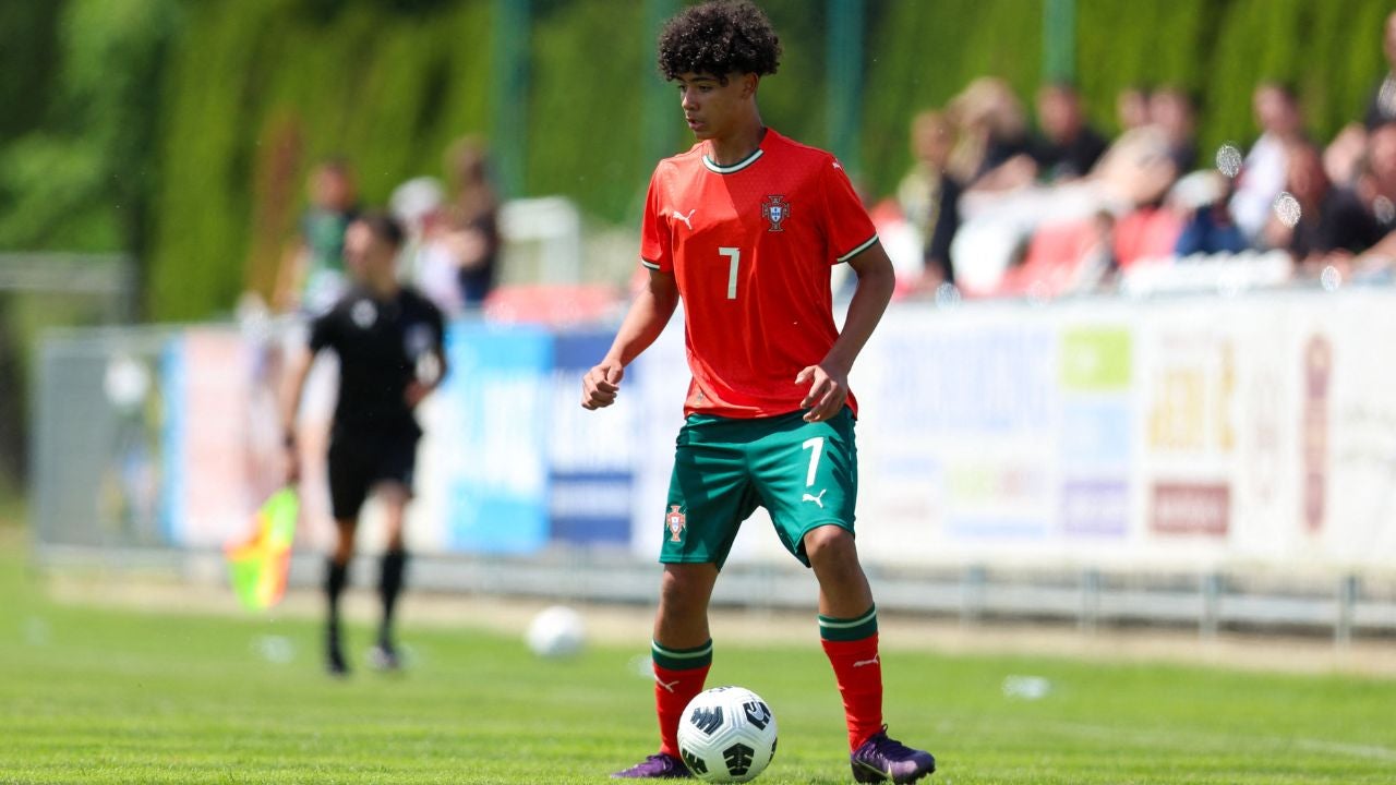 Cristiano Ronaldo Jr. responde con contundente comentario a la comparación entre Lamine Yamal y su padre: “no ha ganado nada todavía” Cristiano Ronaldo Jr. responde con contundente comentario a la comparación entre Lamine Yamal y su padre: “no ha ganado nada todavía”