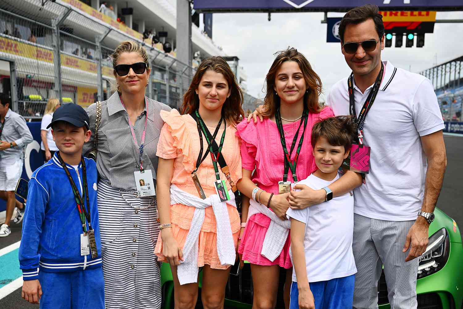 Roger Federer Family shot 061124 11c768d401c94945a5617cf7c5c23d5d