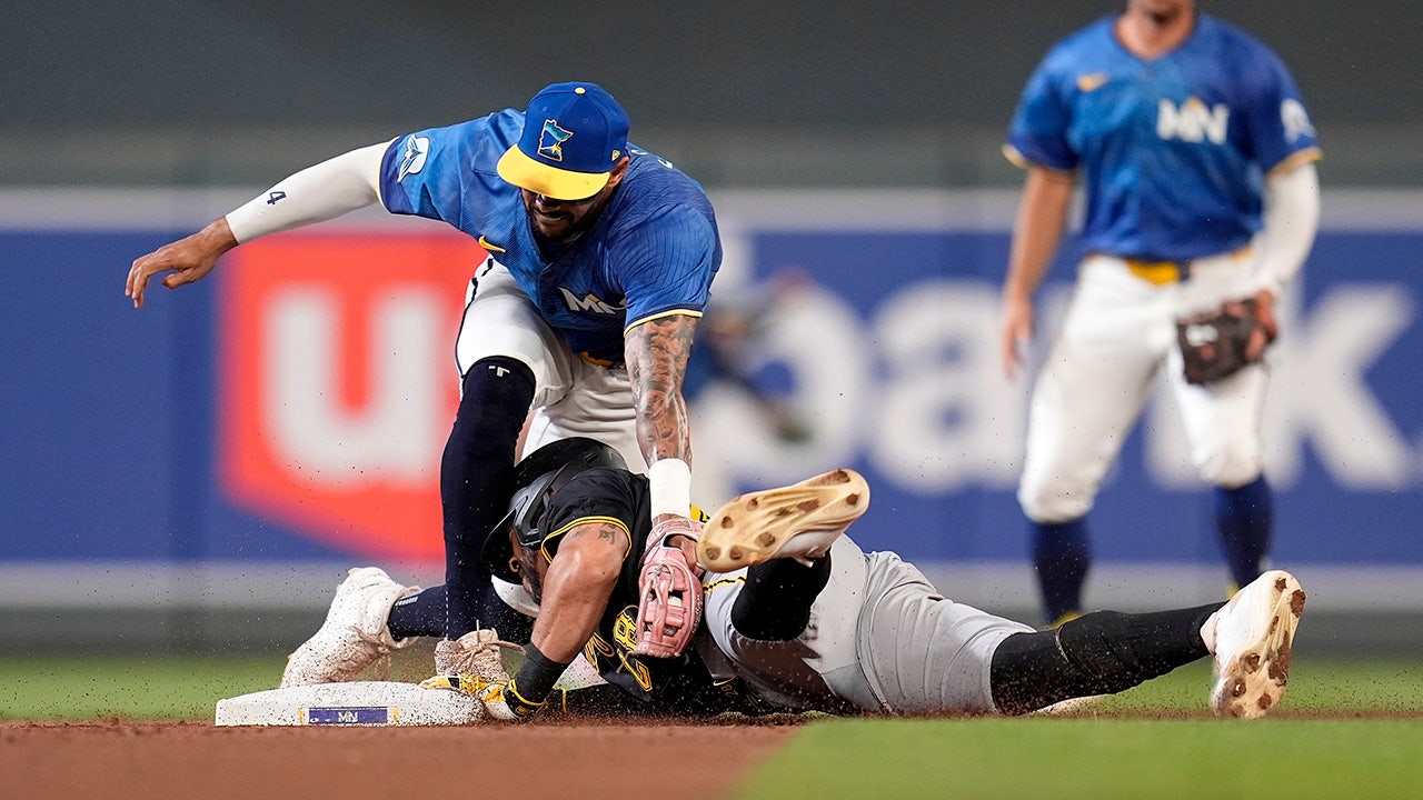 carlos correa 2