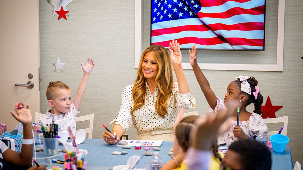 first lady melania childrens hospital