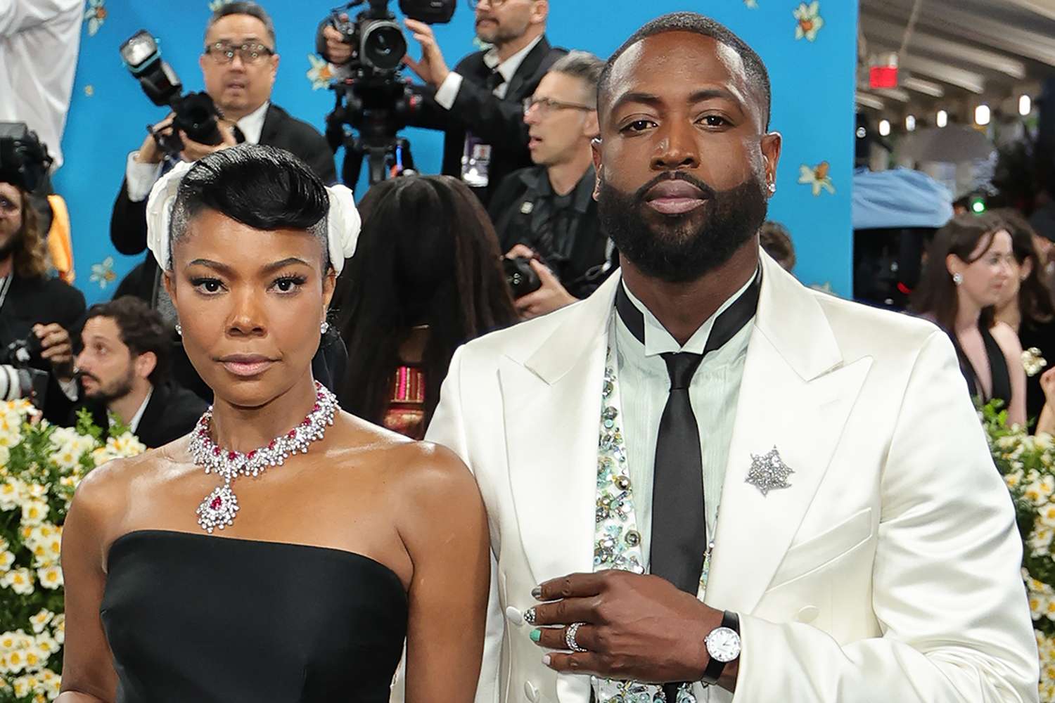 gabrielle union dwayne wade met gala new york 070925 10babc81ca9f4747a546f18e4e59095e
