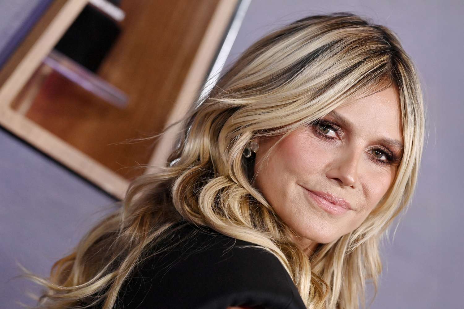 heidi klum bangs GettyImages 2217288496 682a977172a04cfcade80b37310f2c63