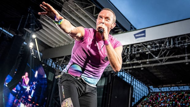 martin chris coldplay 230705 1180