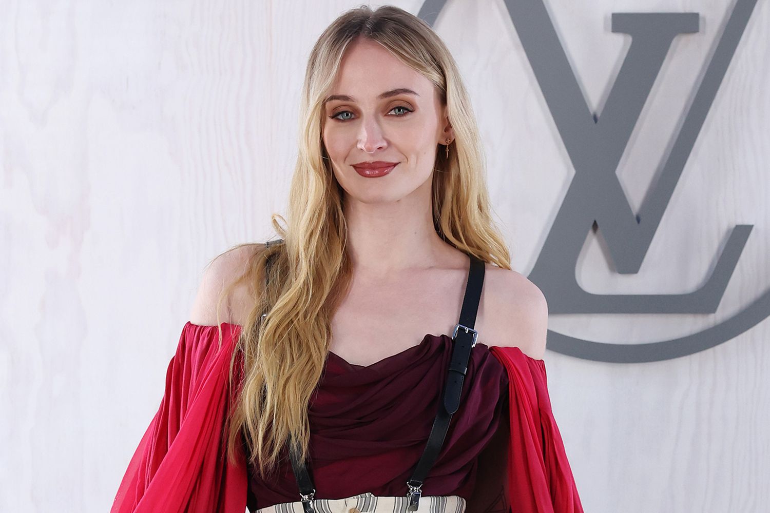 sophie turner louis vuitton show 051624 1 49098465783c462bb45addb2a0c95e2e