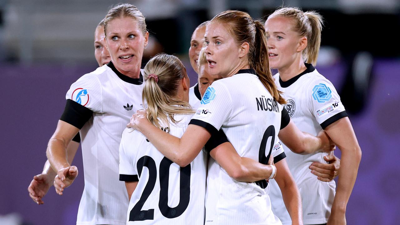 uefafrauenem dfb deutschland mannschaft 100