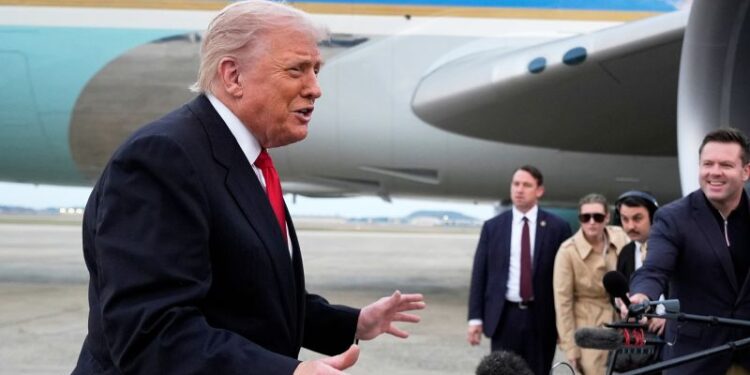 $2,000 tariff rebate checks: What you need to know about Trump’s proposal $2,000 tariff rebate checks: What you need to know about Trump’s proposal