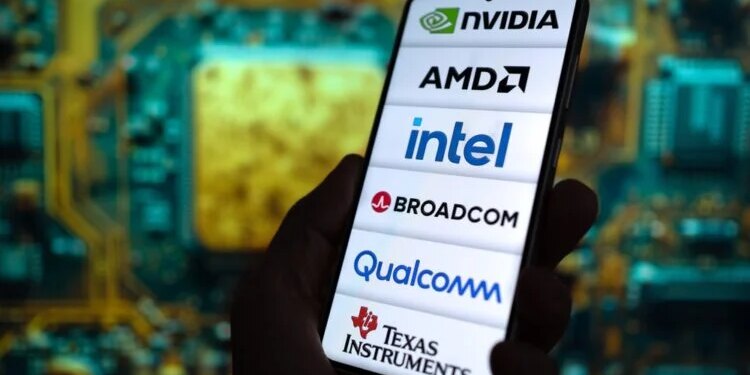 AMD, NVDA, AVGO, INTC: Citi Picks a Surprising Leader Among Top Chip Stocks