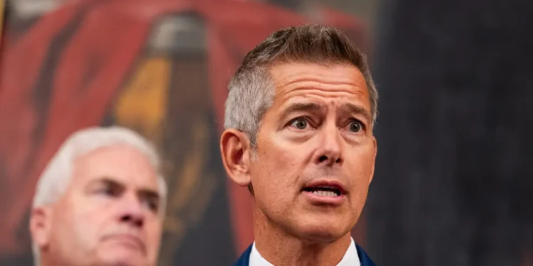 ATCs Calling in Sick Before Missing Pay May Be Punished: Secretary ATCs Calling in Sick Before Missing Pay May Be Punished: Secretary