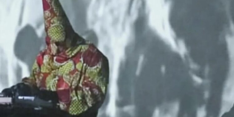 African Imperial Wizard Is Actually White Guy, Says Xiu Xiu