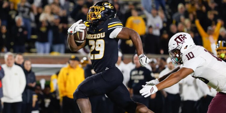 Ahmad Hardy to make final case for Doak Walker Award against Arkansas