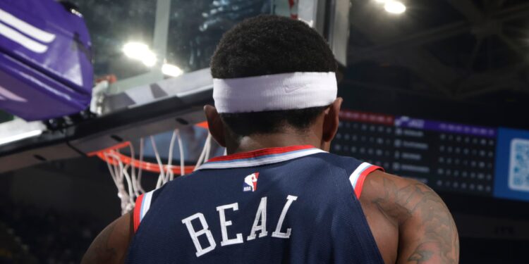 Bradley Beal agrees to give No. 3 jersey to new Clippers teammate Chris Paul