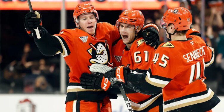 Cutter Gauthier capitalizes on Mitch Marner's mistake to give Ducks 4-3 OT win over Golden Knights