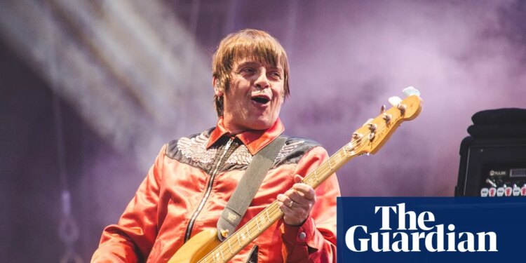 Gary ‘Mani’ Mounfield, the Stone Roses and Primal Scream bassist, dies aged 63 | Stone Roses