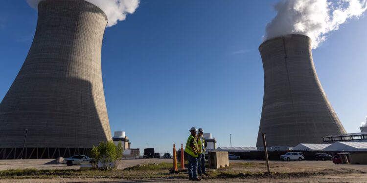 Georgia Power bills to rise if PSC approves data center buildout, analysts warn