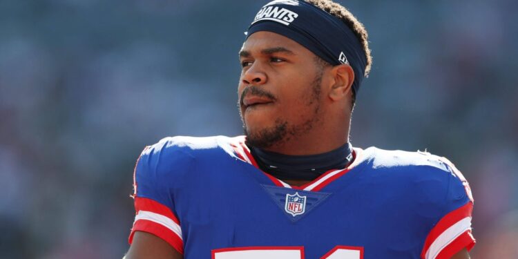 Giants’ Abdul Carter benched after sleeping through team walk-through: Sources Giants’ Abdul Carter benched after sleeping through team walk-through: Sources