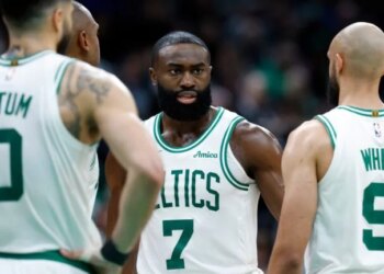 Jaylen Brown, Derrick White appear on Celtics’ injury report
