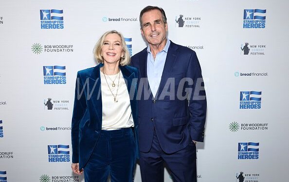 Jon Stewart, Jim Gaffigan, Comics Star at Veterans Event, Trump Lackey Howard Lutnick Tries to Redeem Himself with $250K Donation