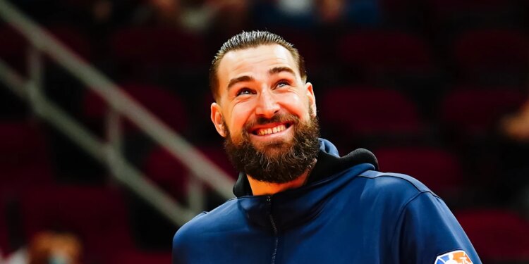 Jonas Valanciunas already making hilarious realization about his former teams New Orleans Pelicans v Houston Rockets