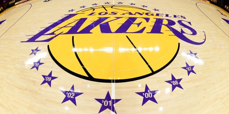Lakers fire Joey Buss, Jesse Buss from front office positions