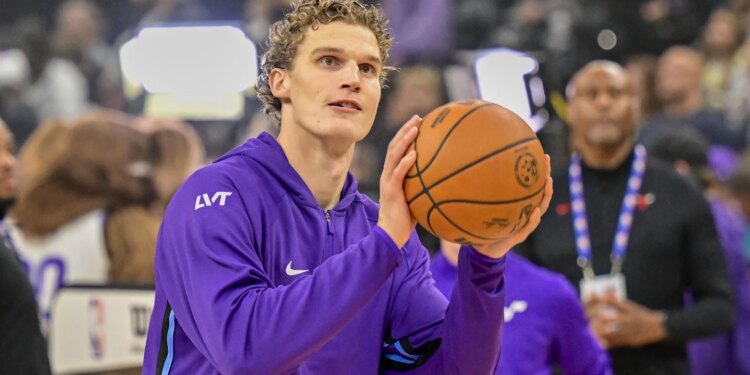 Lakers vs. Jazz Prediction, Odds and Best NBA Prop Bets for Sunday, Nov. 23