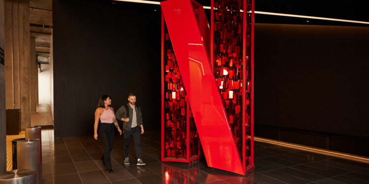 Meet the Newest Stock-Split Stock in the S&P 500. It's Soared 95,000% Since Its IPO, and It's Still a Buy Heading Into 2026, According to Wall Street. Neha Chamaria