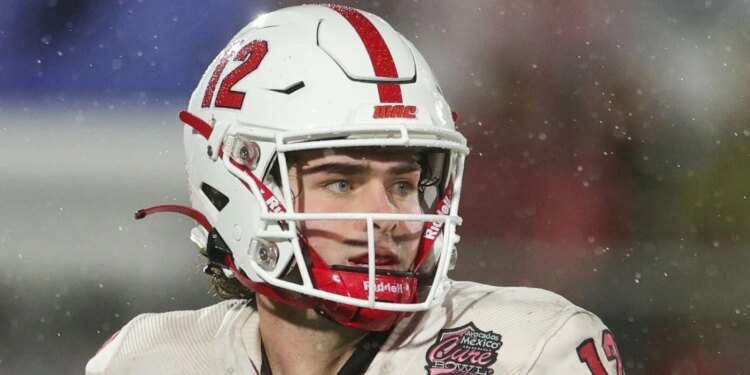 Miami (Ohio) vs. Buffalo MACtion odds, line: 2025 college football picks for Week 13 predictions from proven model Miami (Ohio) vs. Buffalo MACtion odds, line: 2025 college football picks for Week 13 predictions from proven model