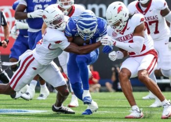 Navy vs. Memphis prediction, odds: 2025 Thanksgiving college football picks