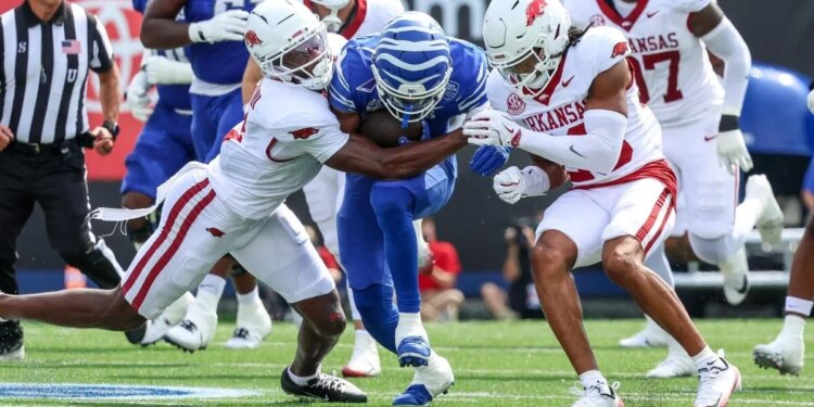 Navy vs. Memphis prediction, odds: 2025 Thanksgiving college football picks Navy vs. Memphis prediction, odds: 2025 Thanksgiving college football picks