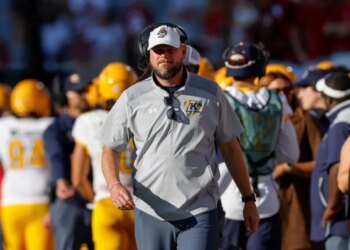 Odds, picks, best bet for Wednesday night MACtion