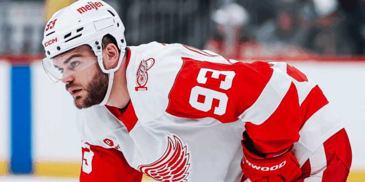 RECAP: Red Wings fall short on the road to Devils, 4-3