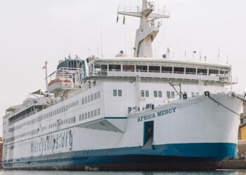 Record haul on the cards as Mercy Ships’ Cargo Day builds toward landmark total