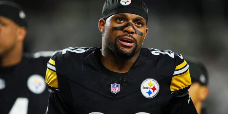 Steelers cut safety Juan Thornhill after Week 10 loss, per report Steelers cut safety Juan Thornhill after Week 10 loss, per report