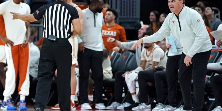 Texas MBB Live Game Thread: Maui Invitational vs Chaminade