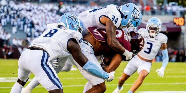 Troy vs. Old Dominion odds, line, picks: Week 12 Sun Belt picks from 10,000 sims Troy vs. Old Dominion odds, line, picks: Week 12 Sun Belt picks from 10,000 sims