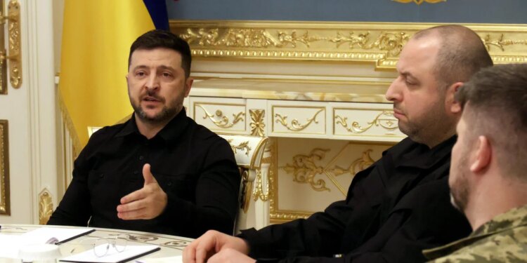 Ukraine agrees to peace proposal, with only "minor details" to settle, official says, but no word from Russia Ukraine agrees to peace proposal, with only "minor details" to settle, official says, but no word from Russia