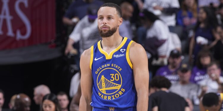 Under Armour splits with Steph Curry Under Armour splits with Steph Curry