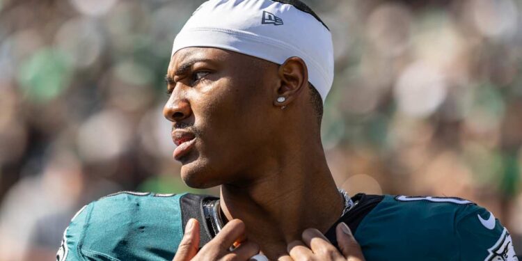 Will DeVonta Smith play on Black Friday? Will DeVonta Smith play on Black Friday?